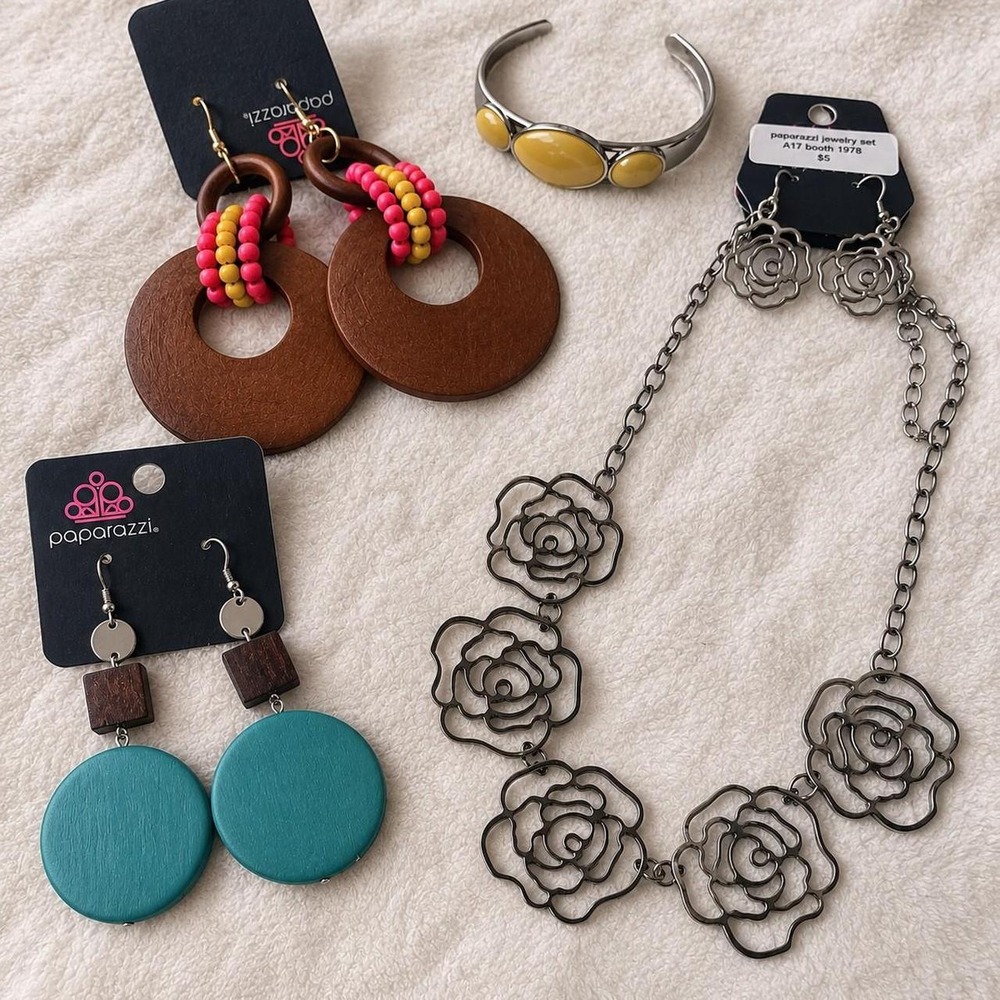 Paparazzi Jewelry Lot 4pc Set Wood Hoop Earrings Rose Necklace Yellow Cuff Boho